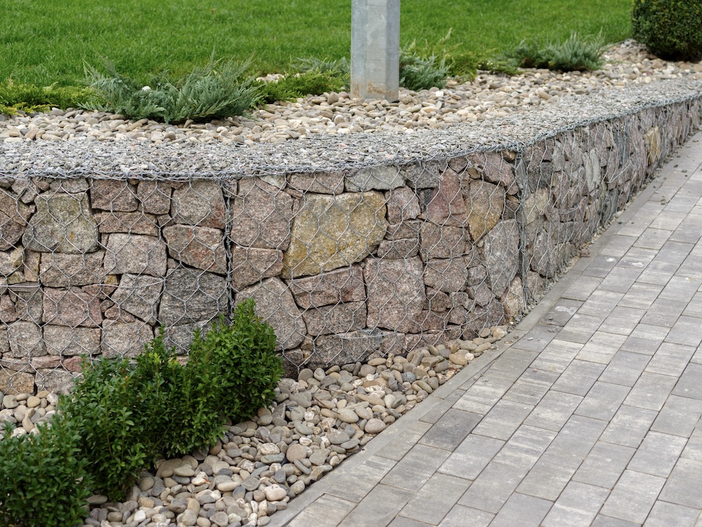 Concrete retaining wall contractors near me